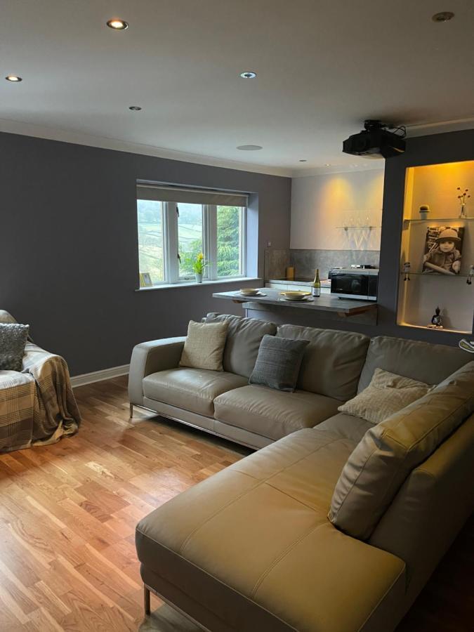 Simon'S Seat View Apartment สกิปตัน ภายนอก รูปภาพ